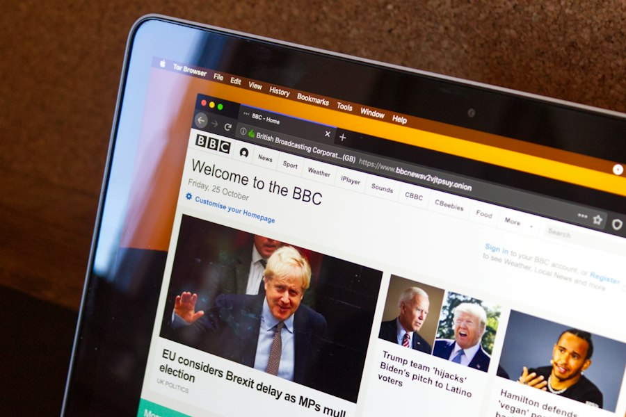 online news reading guide experts data