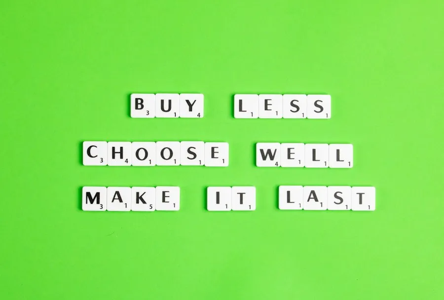 Photo common economic mistakes